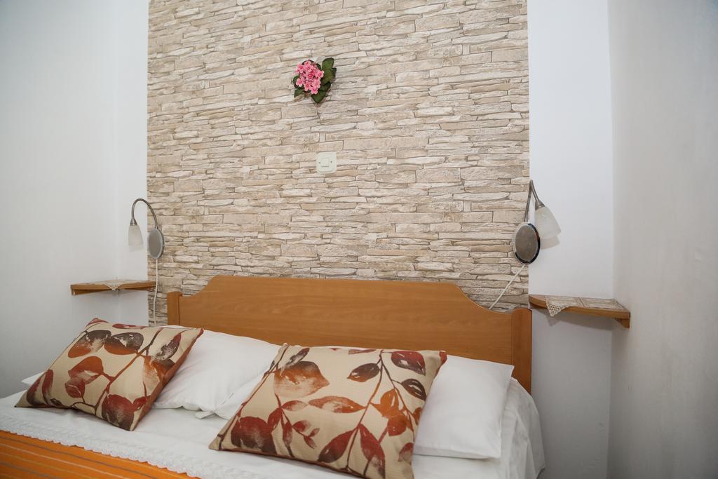Apartments Dragica Милна Екстериор снимка