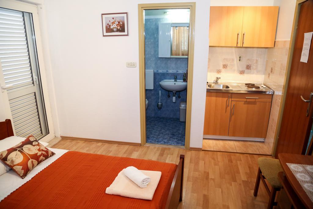 Apartments Dragica Милна Екстериор снимка