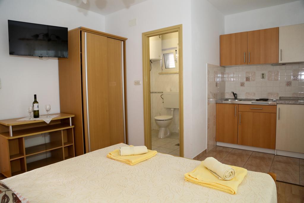 Apartments Dragica Милна Екстериор снимка