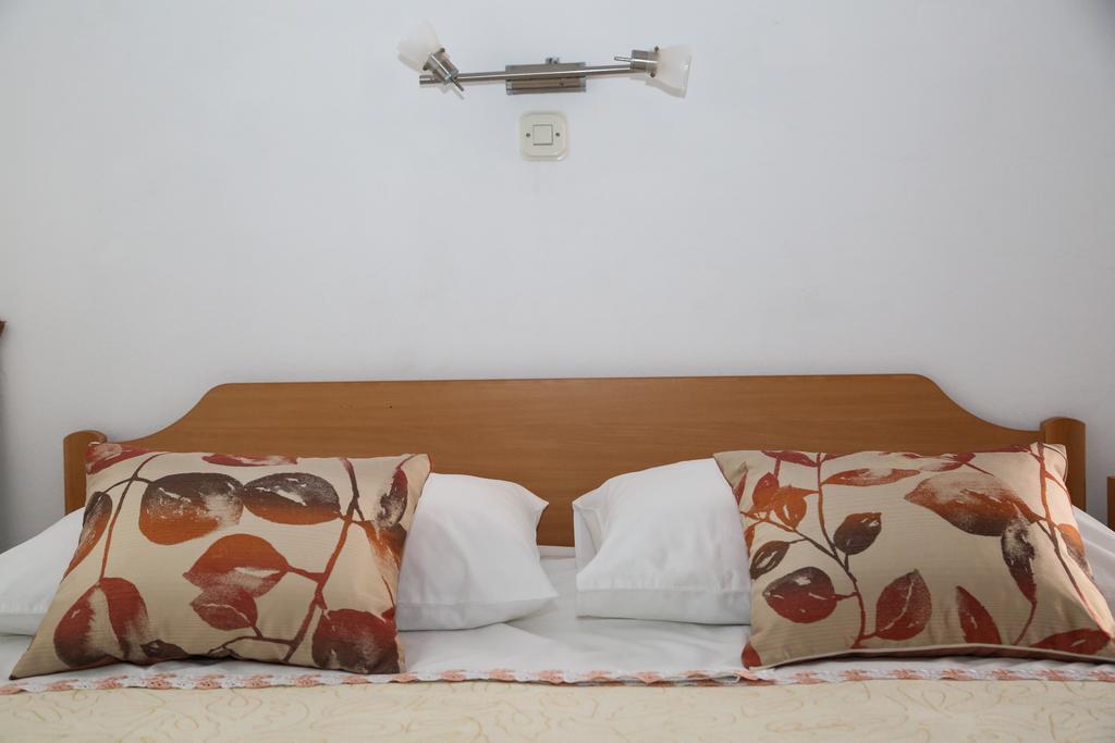 Apartments Dragica Милна Екстериор снимка