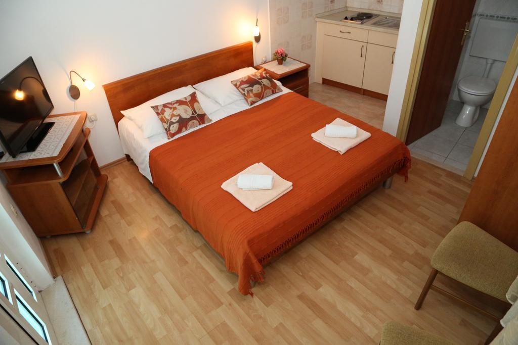 Apartments Dragica Милна Екстериор снимка