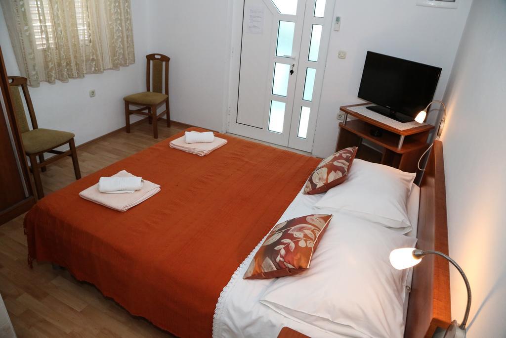 Apartments Dragica Милна Екстериор снимка