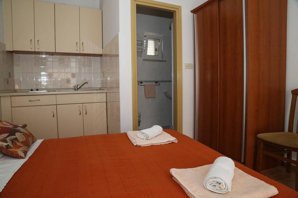Apartments Dragica Милна Екстериор снимка